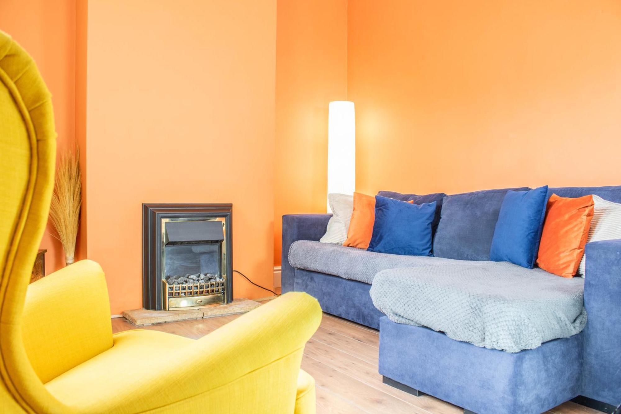 3 Bed House - Free Parking - 10 Minutes To Centre - Perfect For Families, Contractors And Relocators - Long Rates Available York